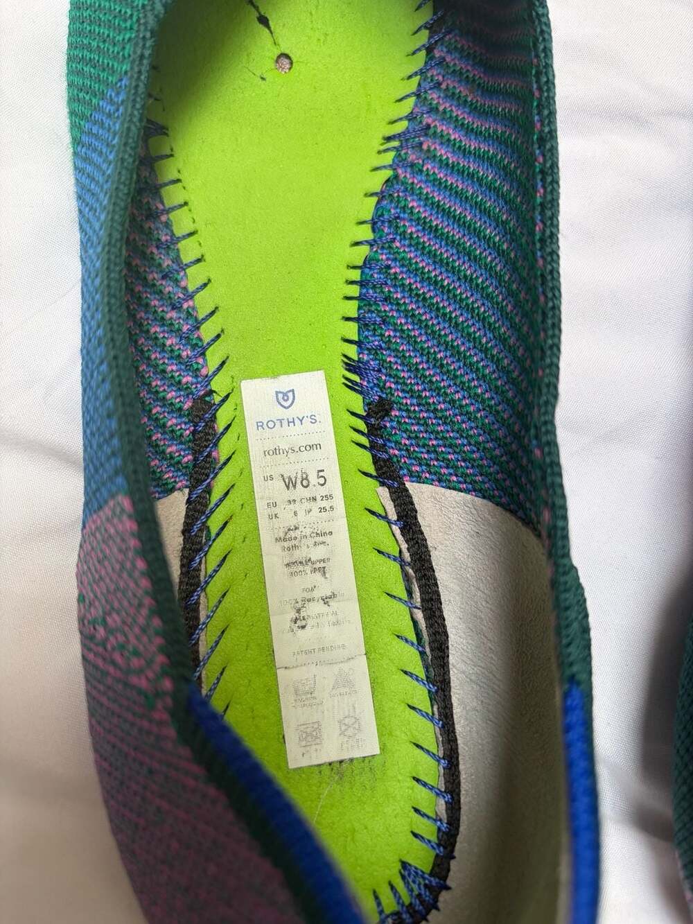 Rothy's The Point Multi-Color Geometric Pattern Knit Flats 8.5 - Picture 3 of 11